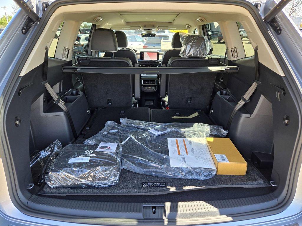new 2025 Volkswagen Atlas car, priced at $54,939