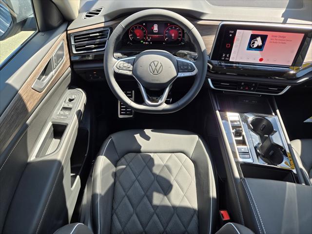 new 2025 Volkswagen Atlas car, priced at $52,439