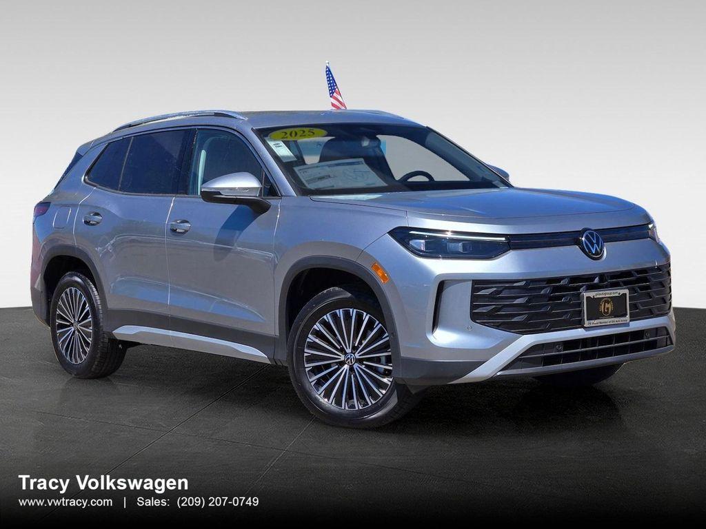 new 2025 Volkswagen Tiguan car, priced at $27,781