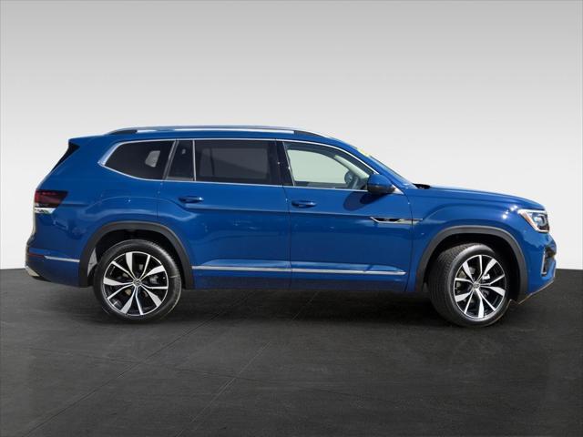 new 2025 Volkswagen Atlas car, priced at $54,939