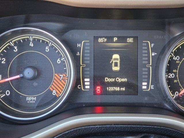 used 2014 Jeep Cherokee car, priced at $8,650