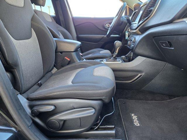 used 2014 Jeep Cherokee car, priced at $8,650