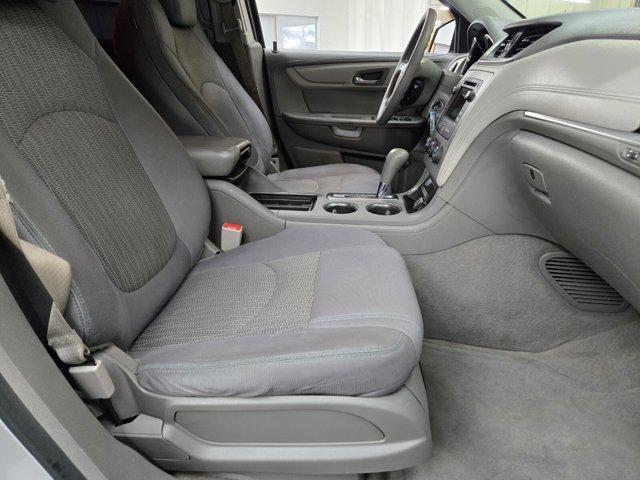 used 2015 Chevrolet Traverse car, priced at $12,222