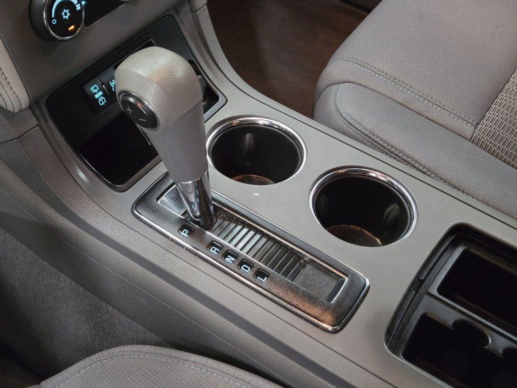 used 2015 Chevrolet Traverse car, priced at $11,999