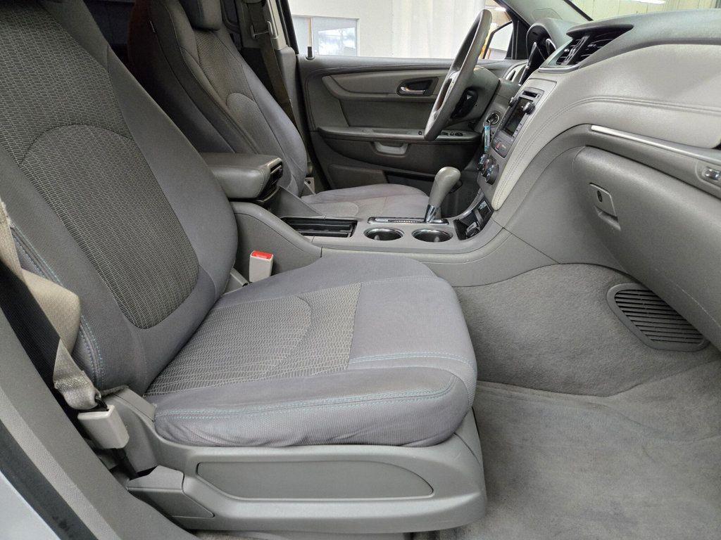 used 2015 Chevrolet Traverse car, priced at $11,999