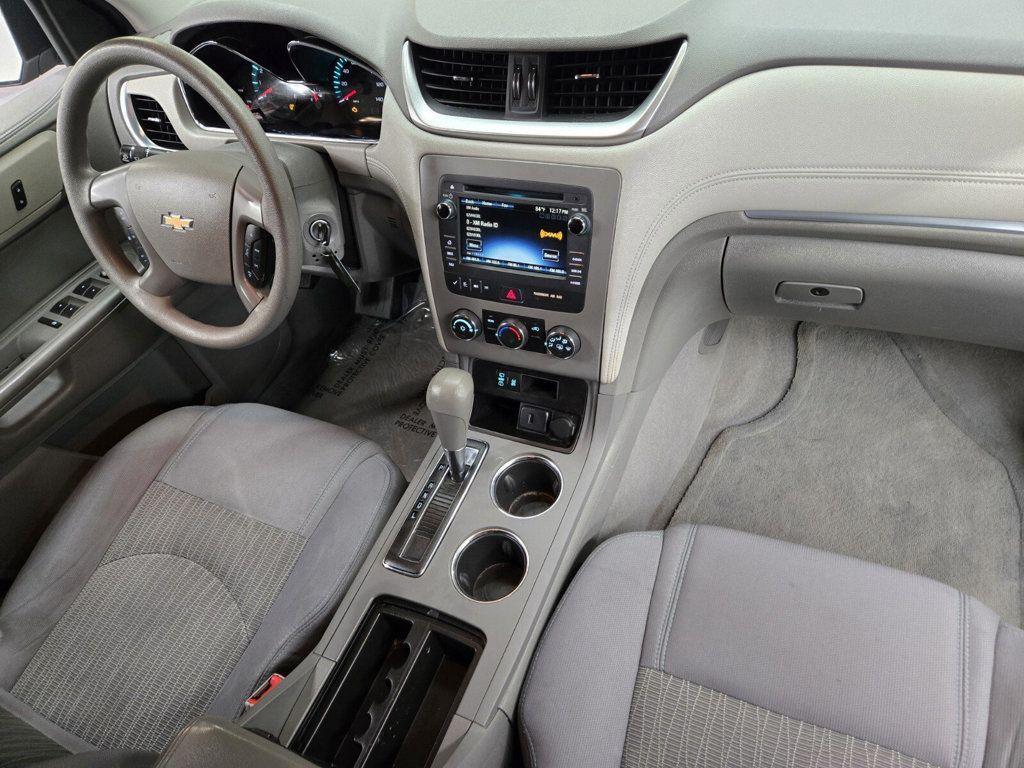 used 2015 Chevrolet Traverse car, priced at $11,999