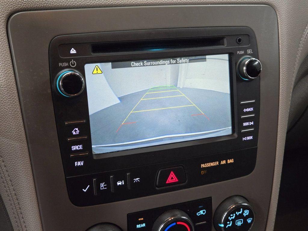 used 2015 Chevrolet Traverse car, priced at $11,999