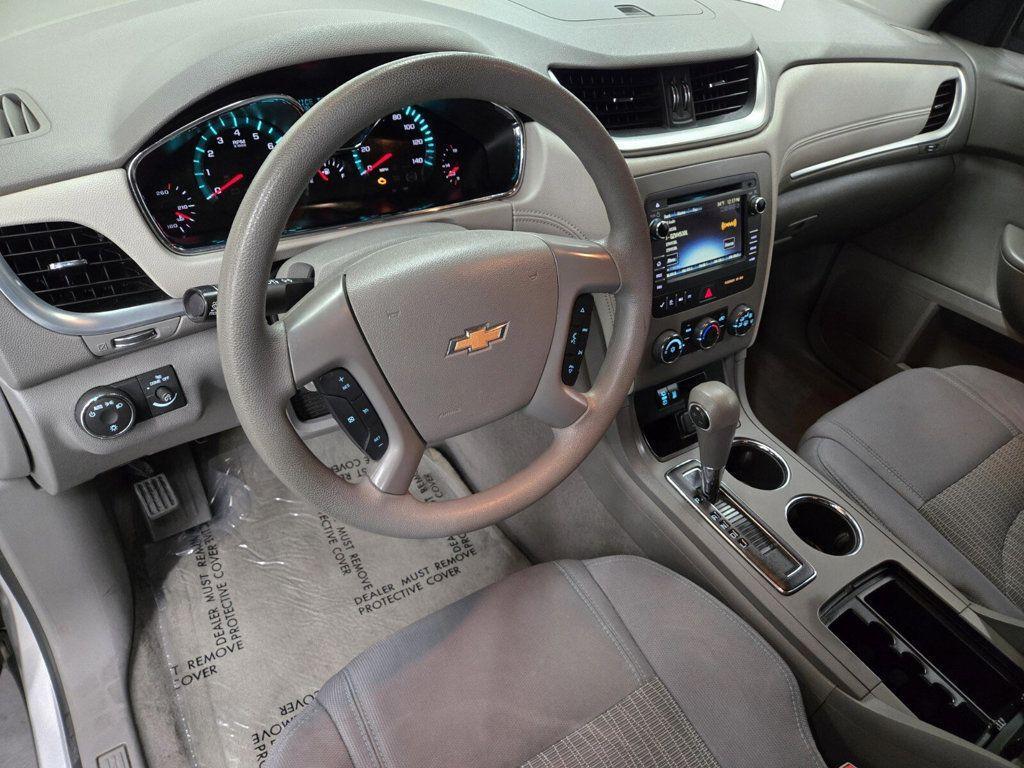 used 2015 Chevrolet Traverse car, priced at $11,999