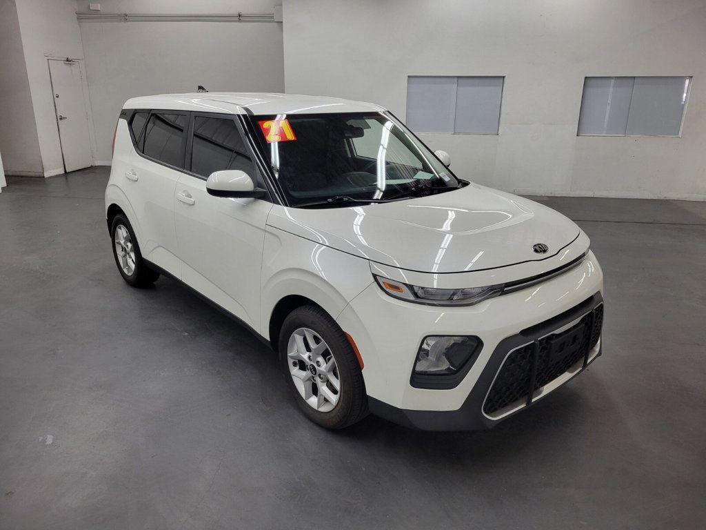 used 2021 Kia Soul car, priced at $15,429