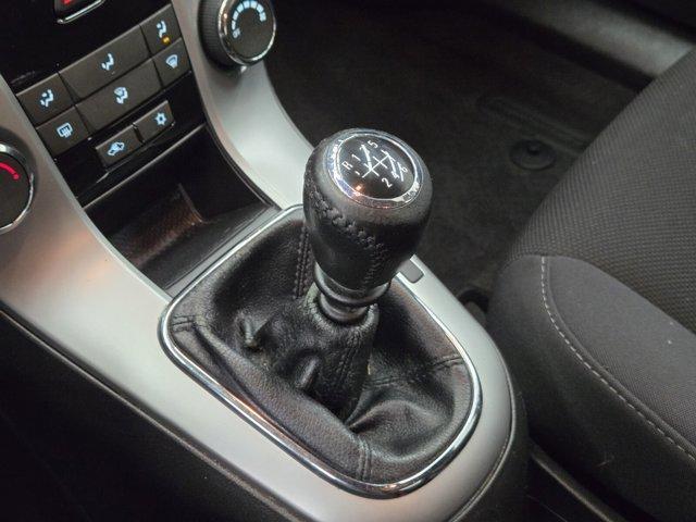 used 2013 Chevrolet Cruze car, priced at $10,325