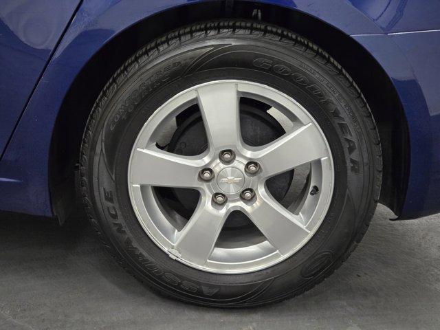 used 2013 Chevrolet Cruze car, priced at $10,325