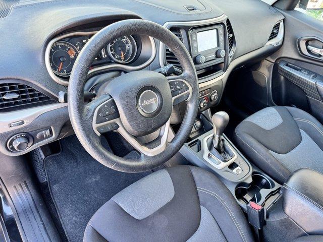 used 2016 Jeep Cherokee car, priced at $10,999