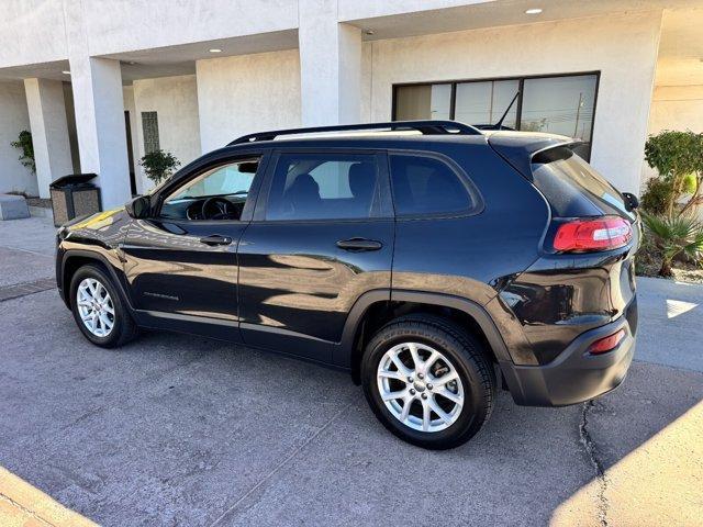 used 2016 Jeep Cherokee car, priced at $10,999