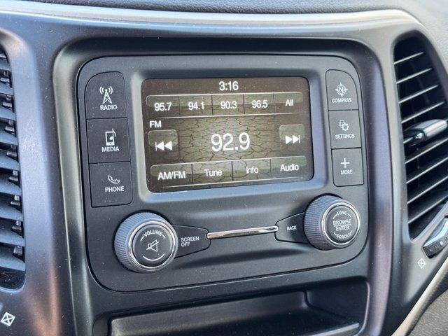 used 2016 Jeep Cherokee car, priced at $10,999