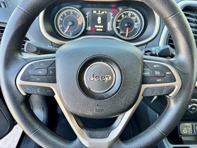 used 2016 Jeep Cherokee car, priced at $10,999