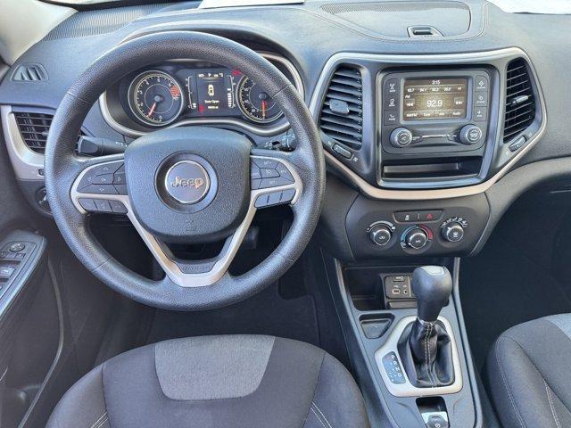used 2016 Jeep Cherokee car, priced at $10,999