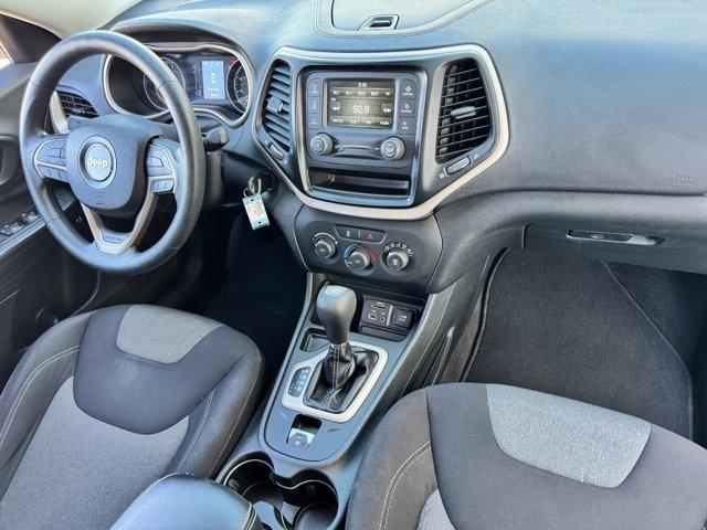 used 2016 Jeep Cherokee car, priced at $10,999