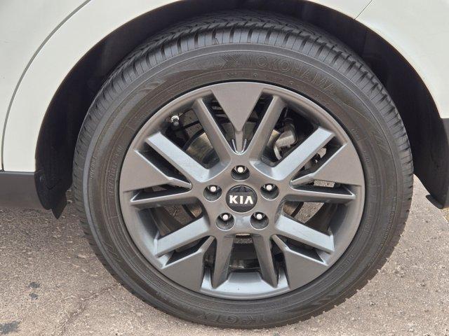 used 2021 Kia Soul car, priced at $18,465