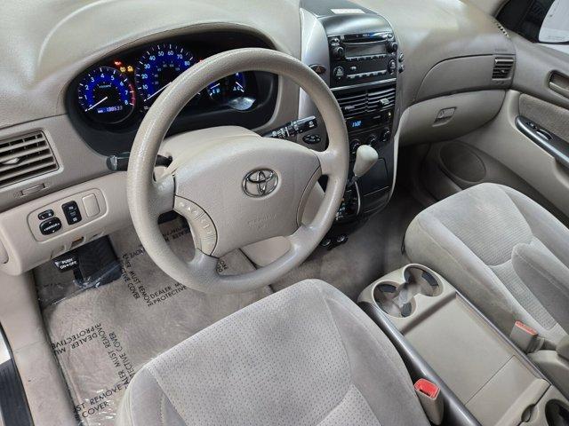 used 2007 Toyota Sienna car, priced at $7,650