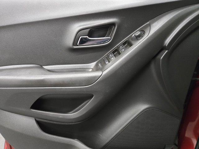 used 2021 Chevrolet Trax car, priced at $14,999