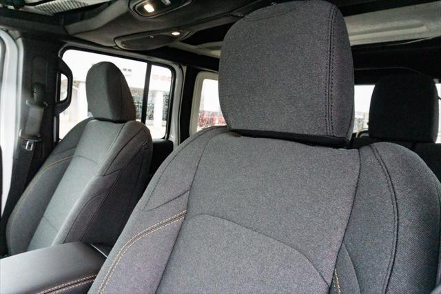 new 2025 Jeep Wrangler car, priced at $58,680