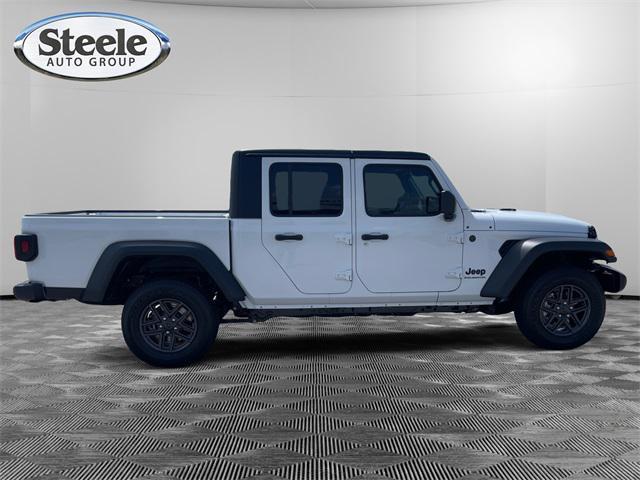 new 2025 Jeep Gladiator car, priced at $40,669