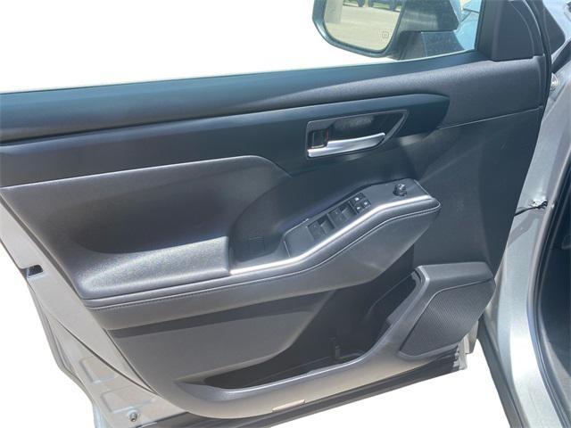 used 2023 Toyota Highlander car, priced at $35,495