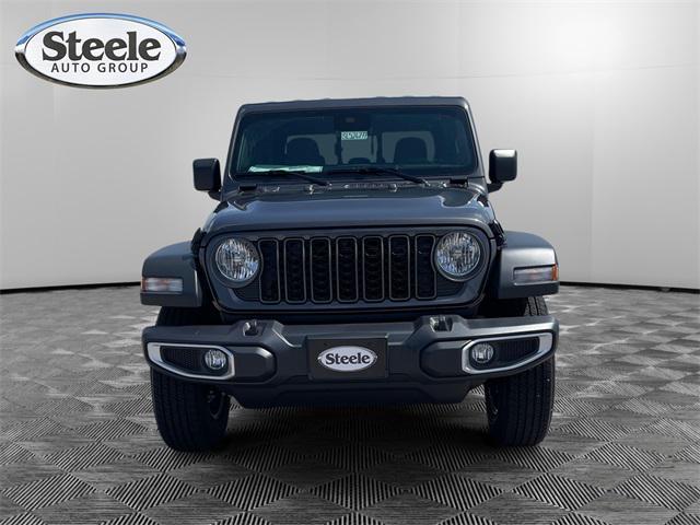 new 2025 Jeep Gladiator car, priced at $40,910