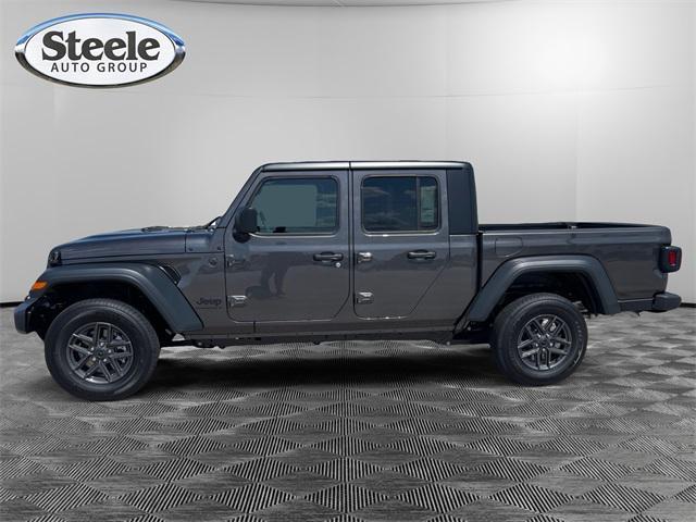 new 2025 Jeep Gladiator car, priced at $40,910