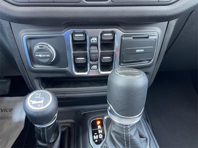 new 2025 Jeep Gladiator car, priced at $44,503
