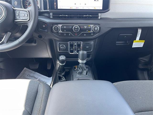 new 2025 Jeep Gladiator car, priced at $44,503