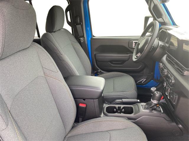 new 2025 Jeep Gladiator car, priced at $41,787