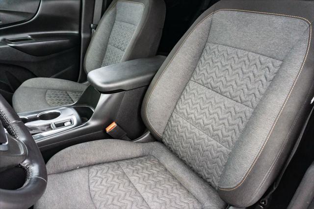 used 2022 Chevrolet Equinox car, priced at $17,995