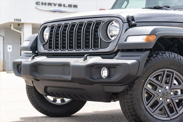 new 2025 Jeep Wrangler car, priced at $44,634
