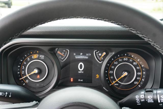 new 2025 Jeep Wrangler car, priced at $47,675