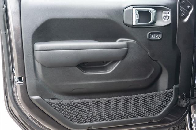 new 2025 Jeep Wrangler car, priced at $44,634