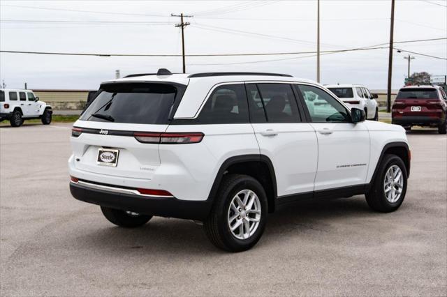 new 2025 Jeep Grand Cherokee car, priced at $41,375