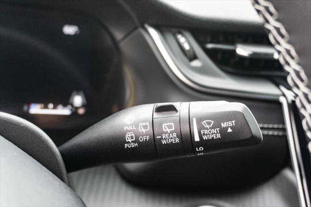 new 2025 Jeep Grand Cherokee car, priced at $41,375