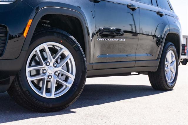 new 2025 Jeep Grand Cherokee car, priced at $41,970