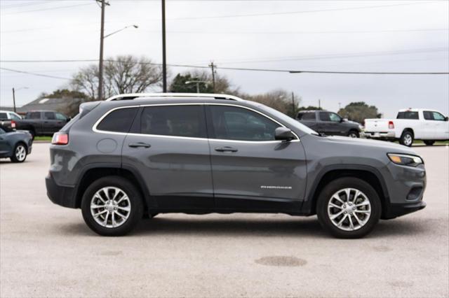 used 2021 Jeep Cherokee car, priced at $20,995