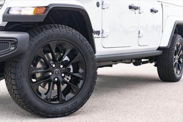 new 2025 Jeep Gladiator car, priced at $44,785