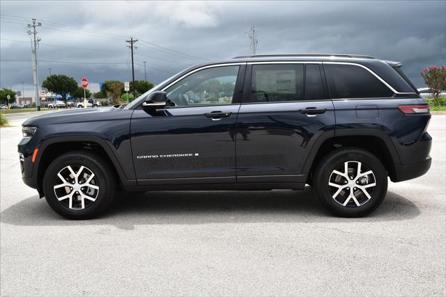 new 2024 Jeep Grand Cherokee car, priced at $53,735