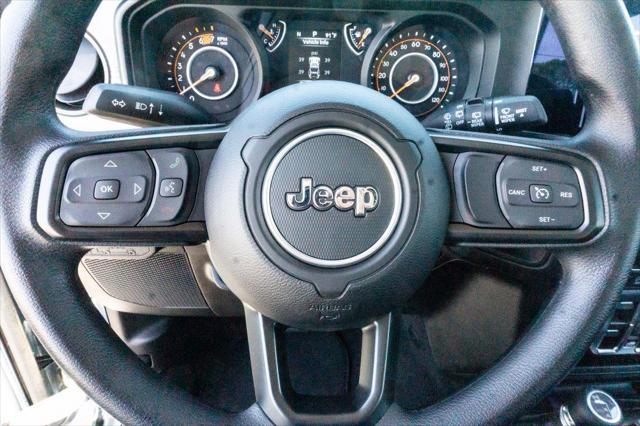 new 2025 Jeep Wrangler car, priced at $45,480