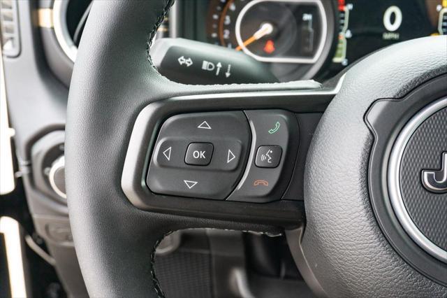 new 2025 Jeep Gladiator car, priced at $45,164