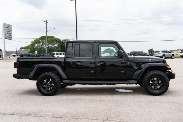 new 2025 Jeep Gladiator car, priced at $45,164