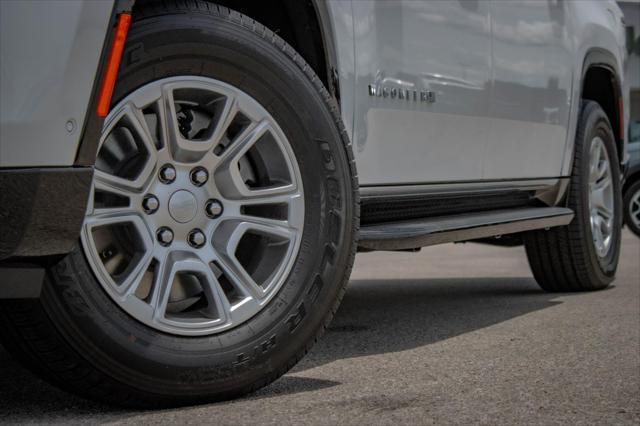 new 2024 Jeep Wagoneer L car, priced at $71,890