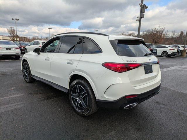 new 2026 Mercedes-Benz GLC 300 car, priced at $60,585