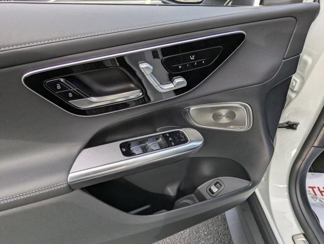 new 2026 Mercedes-Benz GLC 300 car, priced at $60,585