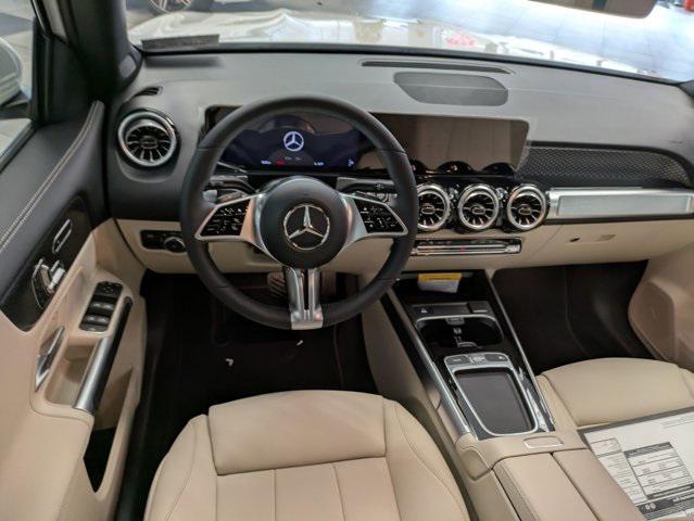 new 2025 Mercedes-Benz GLB 250 car, priced at $50,795