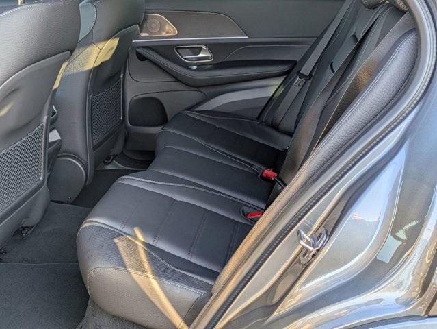 new 2025 Mercedes-Benz GLE 580 car, priced at $96,045